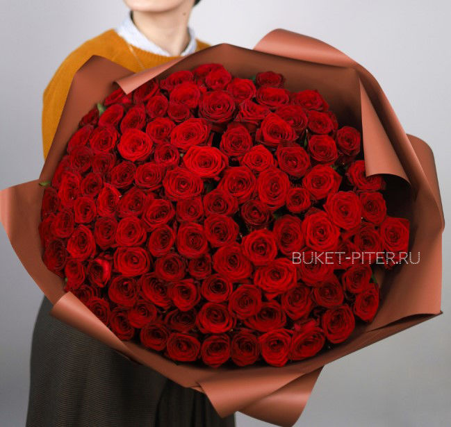 101 Красная Роза в Матовой упаковке LUX