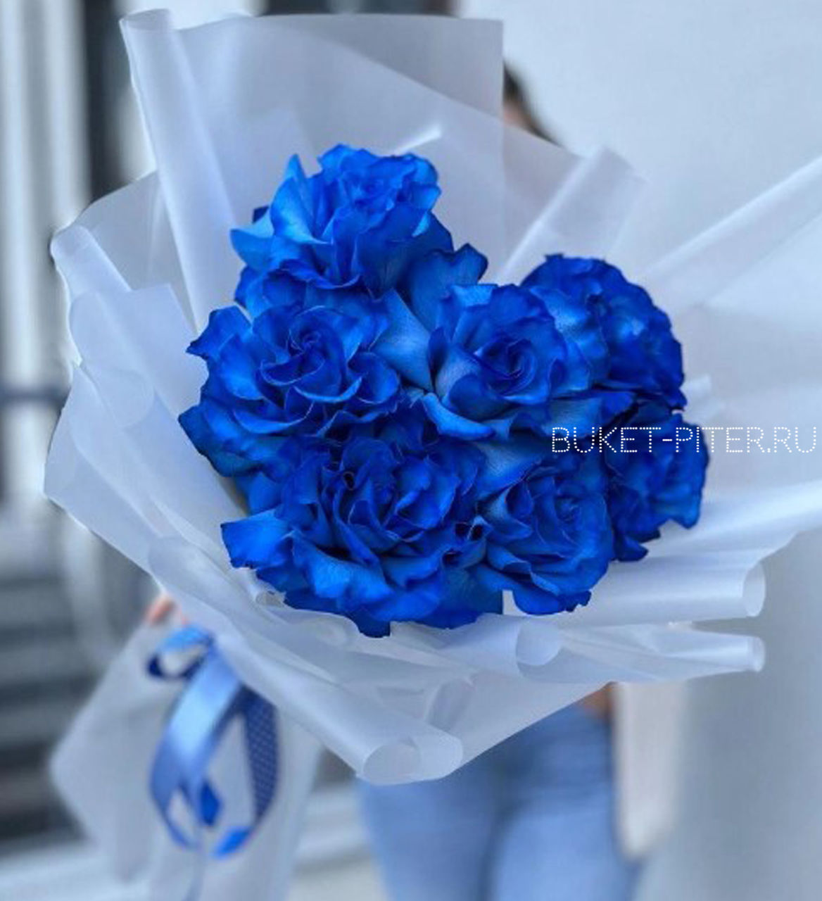 Букет из Синих Французских Роз в упаковке